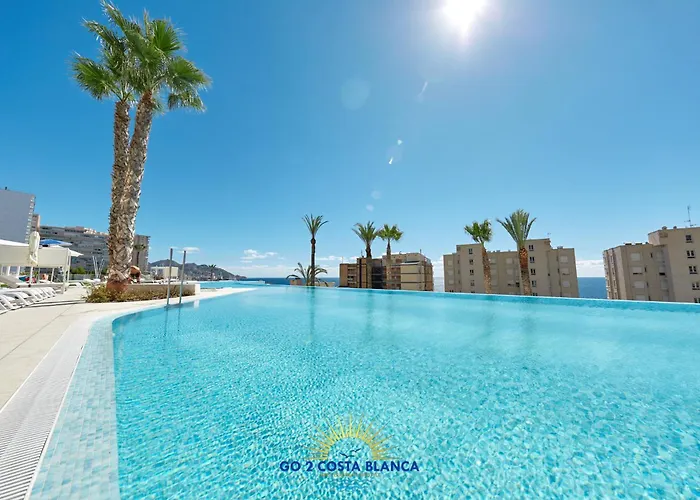 Sunset Cliffs Palms Апартаменты Бенидорм